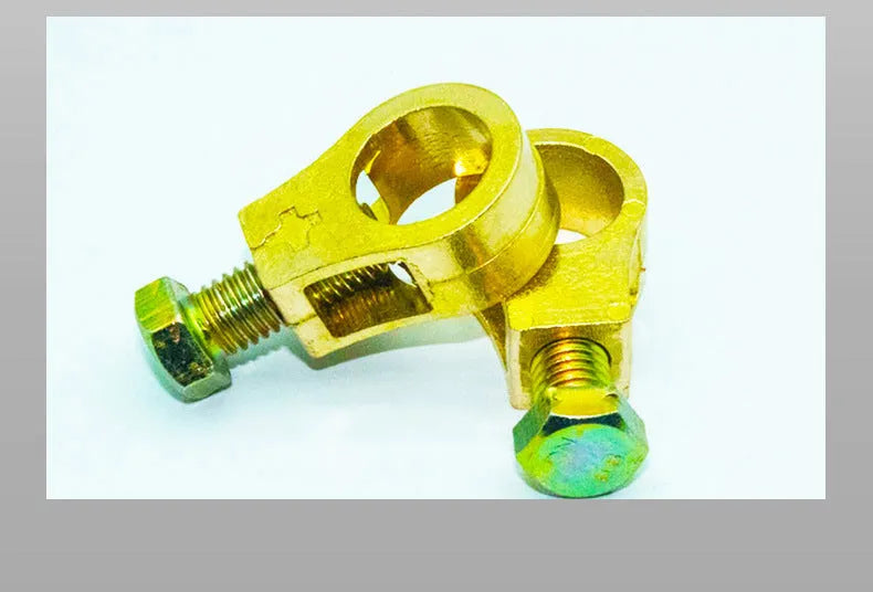 Pure copper car battery clamp with screw tightening mechanism
