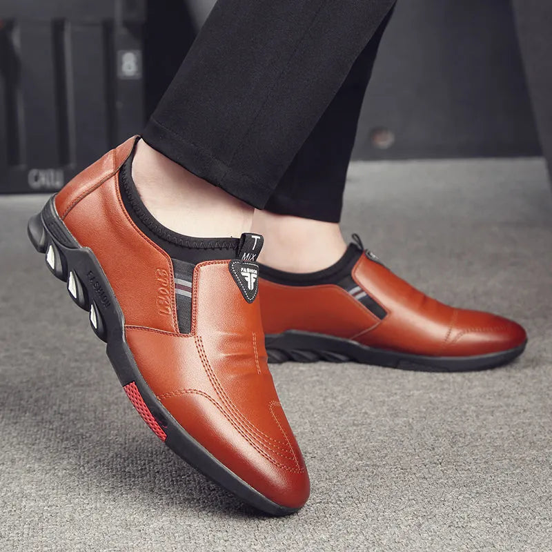 Mens PU leather business shoes with flat heel in black and brown colour options