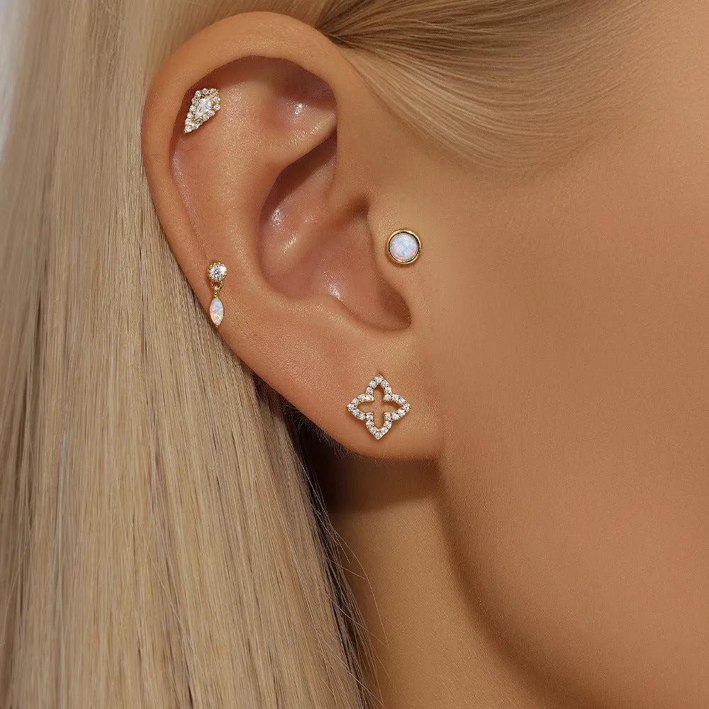 S925 sterling silver flat column geometric ear bone stud with threaded post in a gold colour finish.