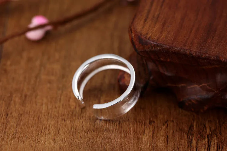 Adjustable opening frosted sterling silver ring with geometry design
