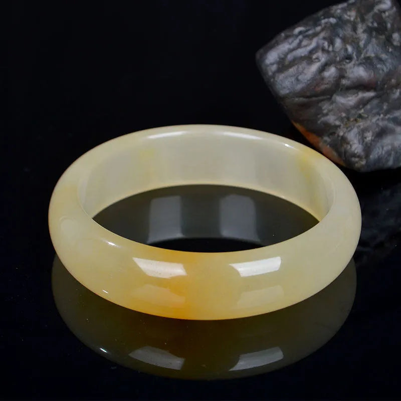 Natural light jade bracelet for women with polished surface in Chinese style design