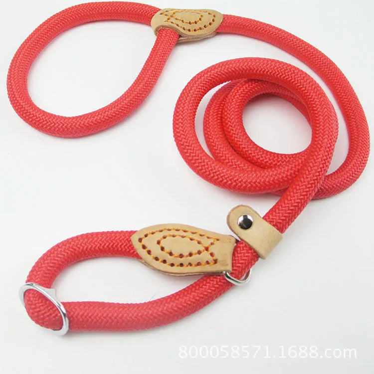 Brown nylon dog leash with P chain attachment measuring 2.1 metres with rope hand holding section
