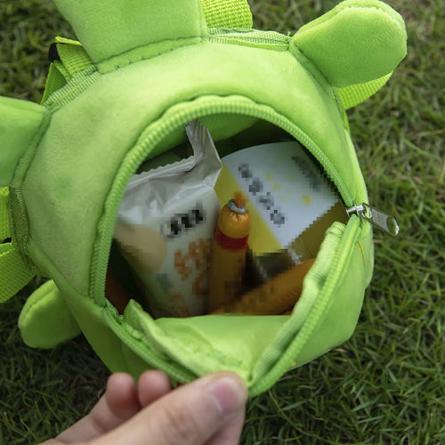Turtle-shaped dog backpack harness with metal zipper in four colour options on small dog