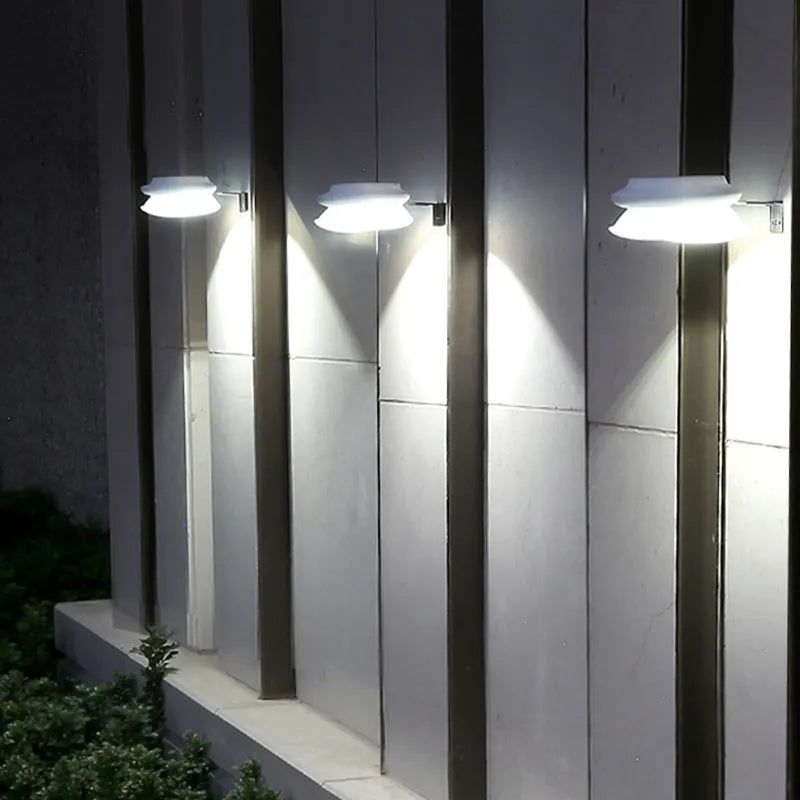 Outdoor fence wall lamp in Southeast Asian style with 9 LED garden lighting