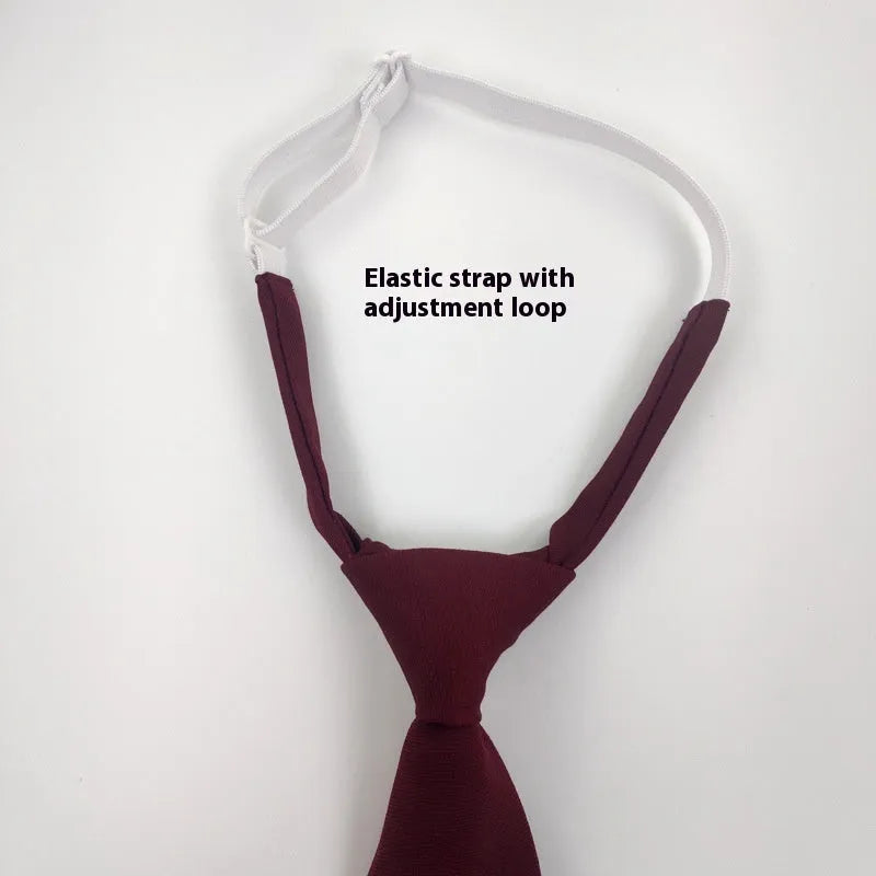 Solid colour men's cotton bow tie in arrow style on a 35cm by 7cm measurement background.