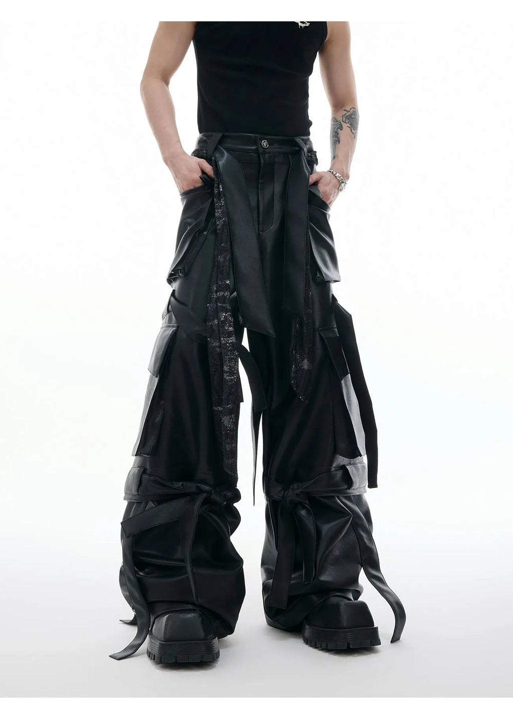 Black retro loose-fit multi-pocket trousers with quilted stitching detail, showing front and side views.