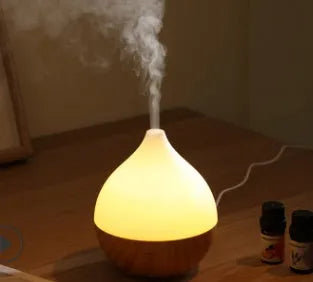 Asakusa style wood grain aroma diffuser with 100ml tank and USB cable.