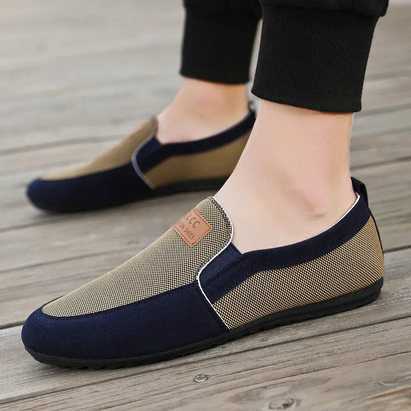 Men's grey and khaki canvas board shoes with rubber soles and round toe design