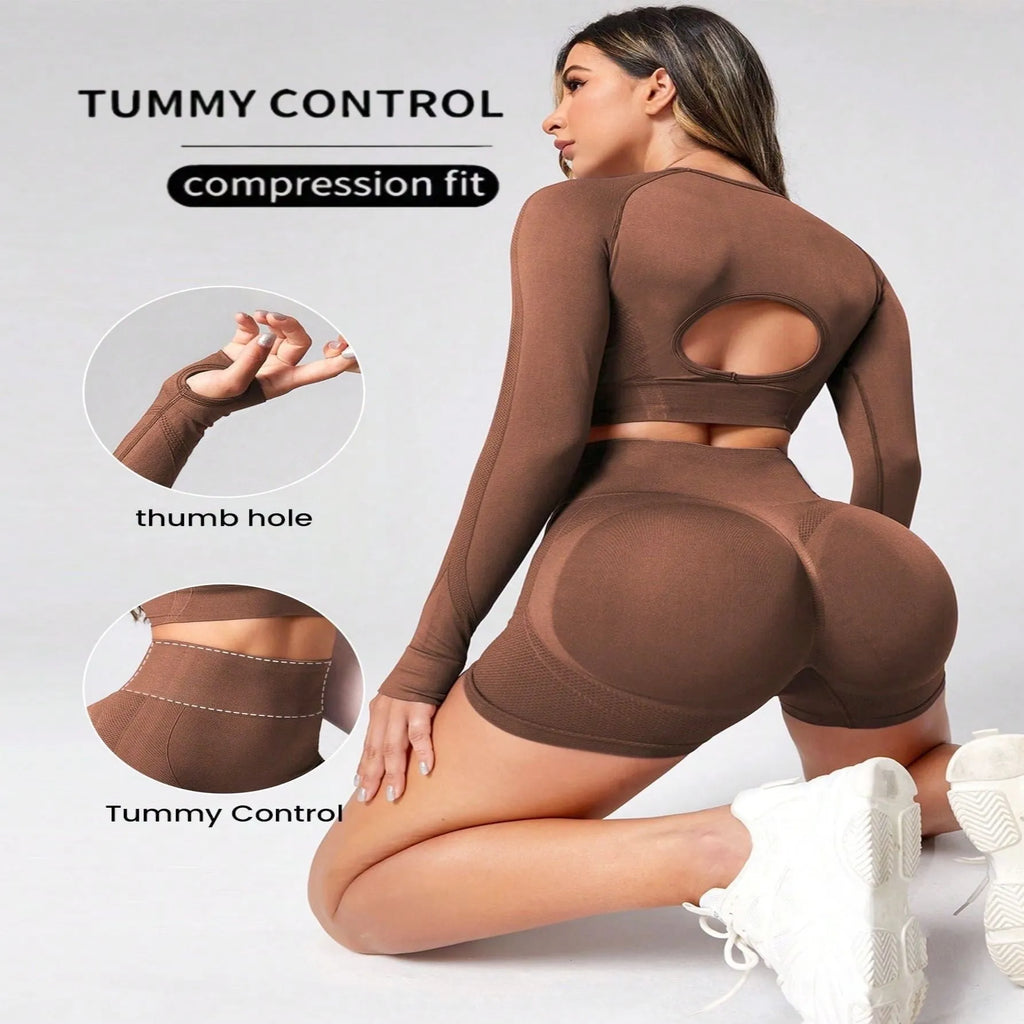 Women's black yoga suit with high waist and long sleeves for yoga practice
