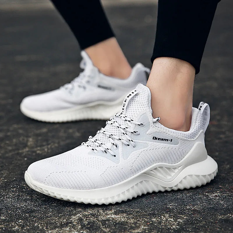 Men's breathable mesh low-top running shoes with a front strap on an MD sole.