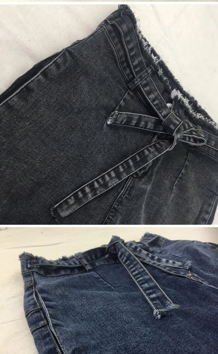 Fringed distressed jeans in cowboy fabric, shown in grey, dark blue, and light blue colours.