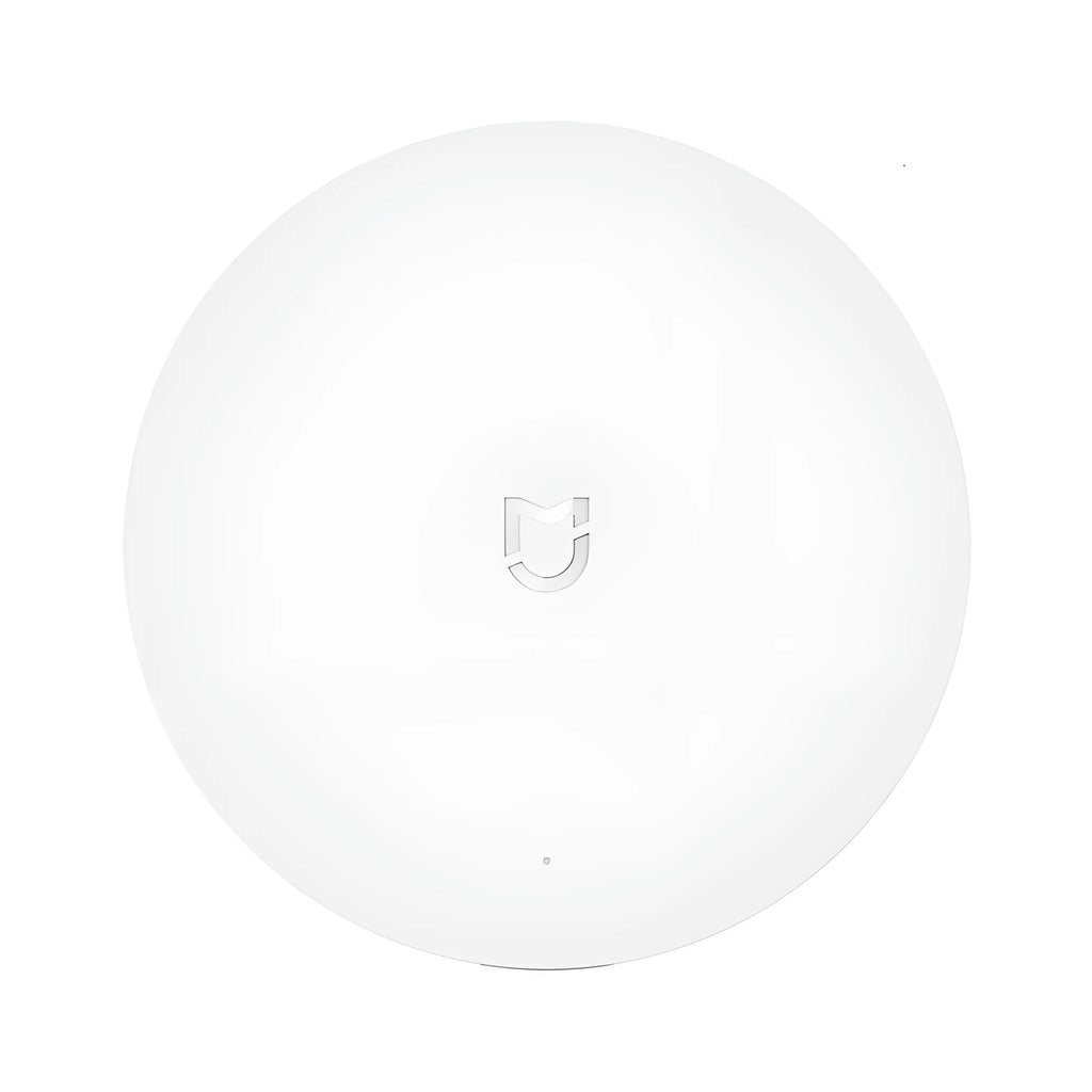 White round Xiaomijia smart home gateway with UK plug for remote device control