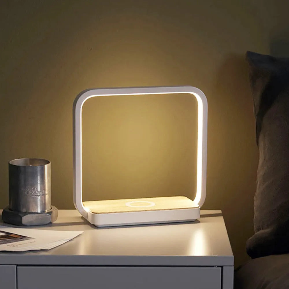 Modern aluminium bedside lamp with touch sensor and voice control in white or gold finish