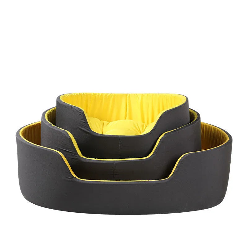Washable fabric pet kennel for dogs and cats in black or green with removable cushion