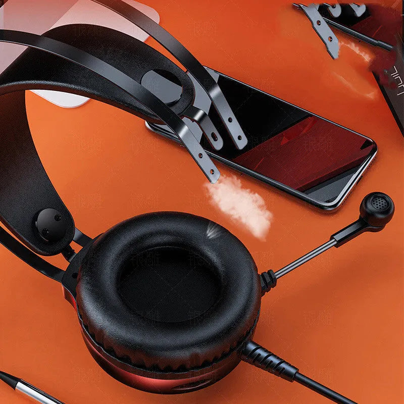 Wired over-ear PC headset with microphone in black or white colours showing 3.5mm plug and breathable protein earmuffs