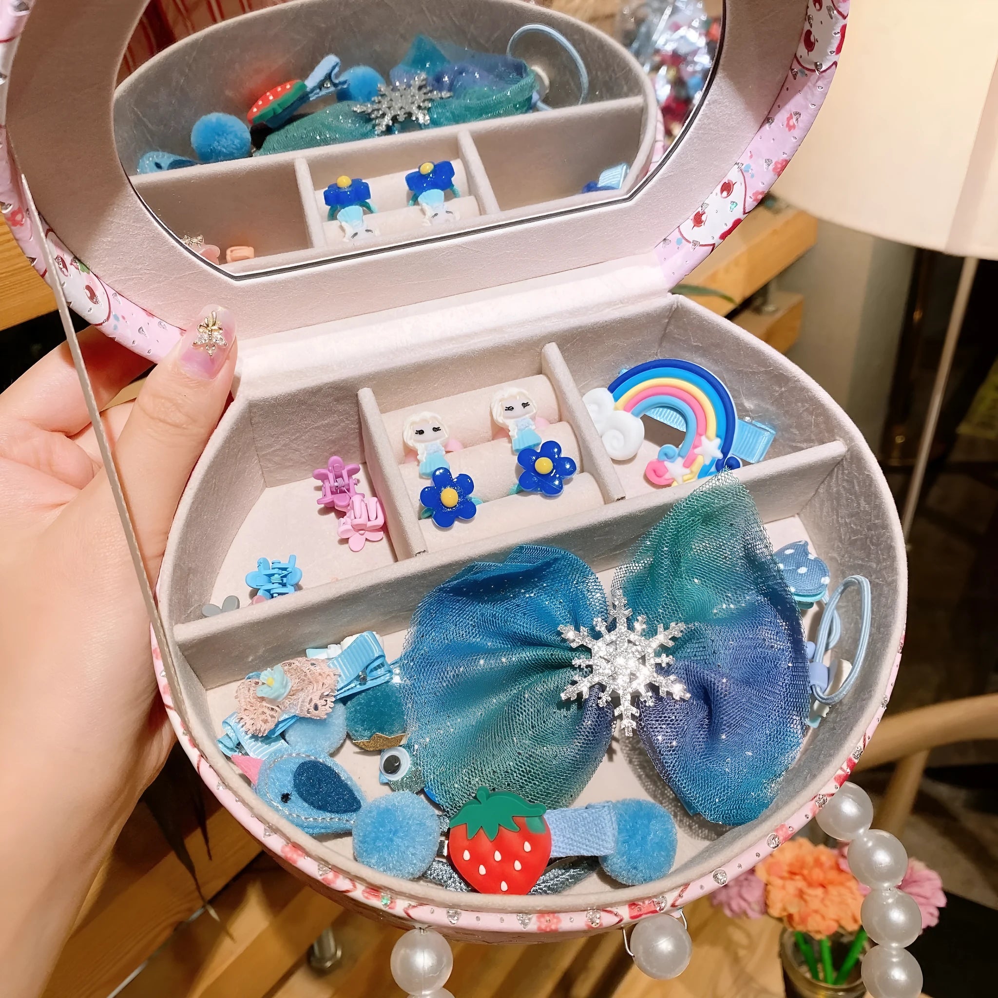 Princess headdress hair clip jewellery set with 26 cloth cartoon character pieces in storage box
