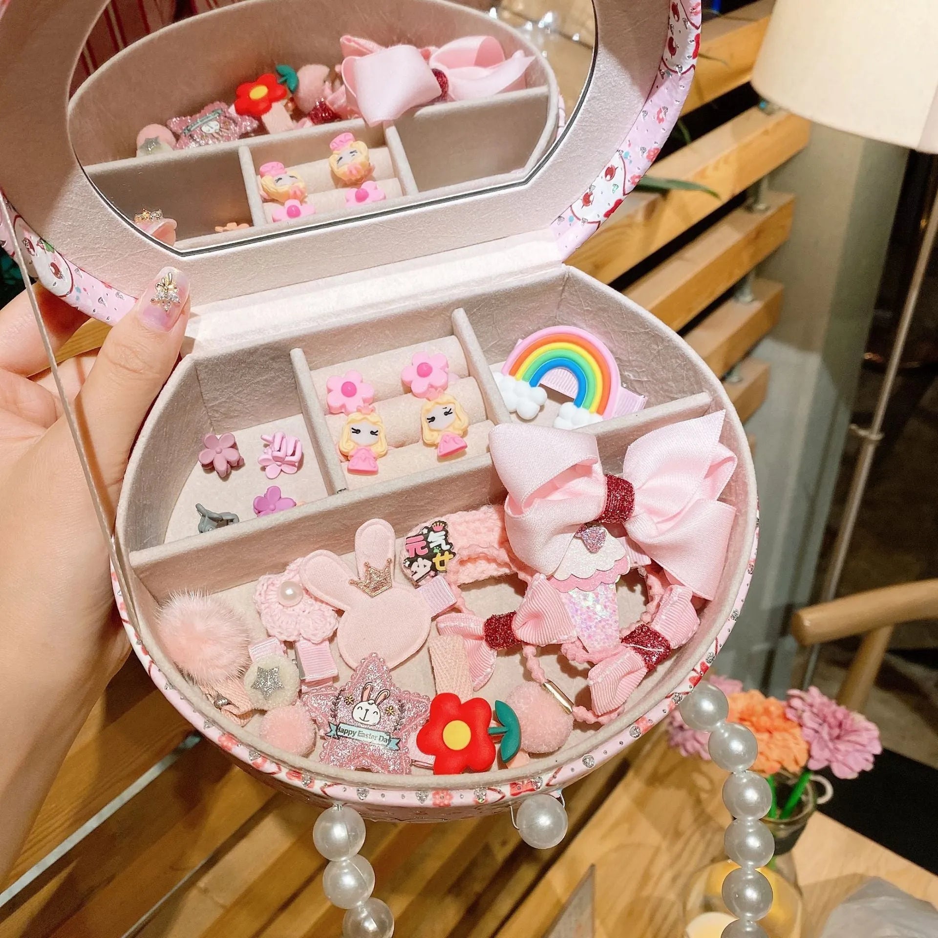Princess headdress hair clip jewellery set with 26 cloth cartoon character pieces in storage box