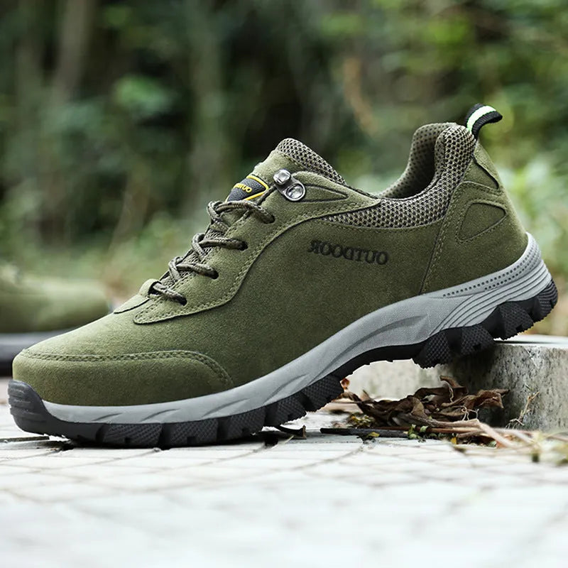 Men's low-cut outdoor hiking shoes in army green with mesh lining, shown in a large size.
