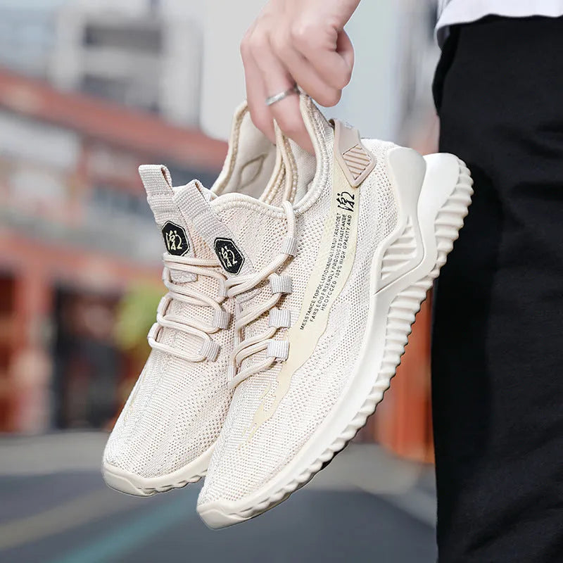 Men's white mesh sports shoes with rubber sole and front tie lacing