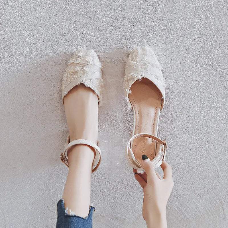 Women's flats shoes with ankle strap dorsay design and 3cm low heel in suede material