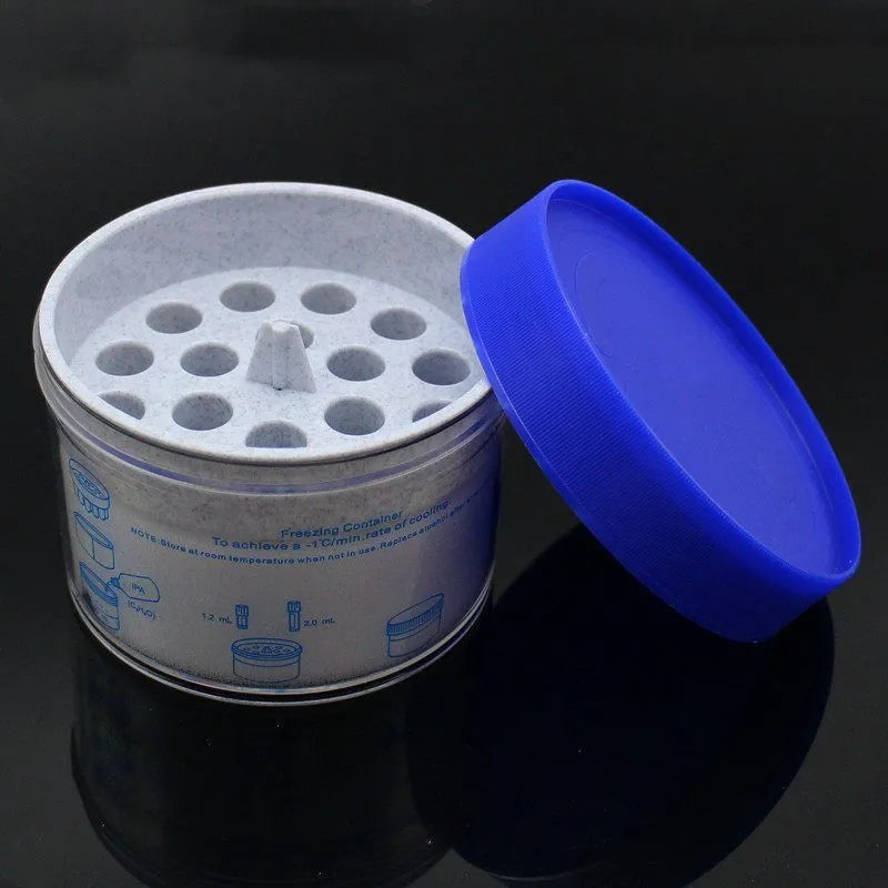 Laboratory gradient freezing cooling box with metal base and plastic cover in orange or blue colours