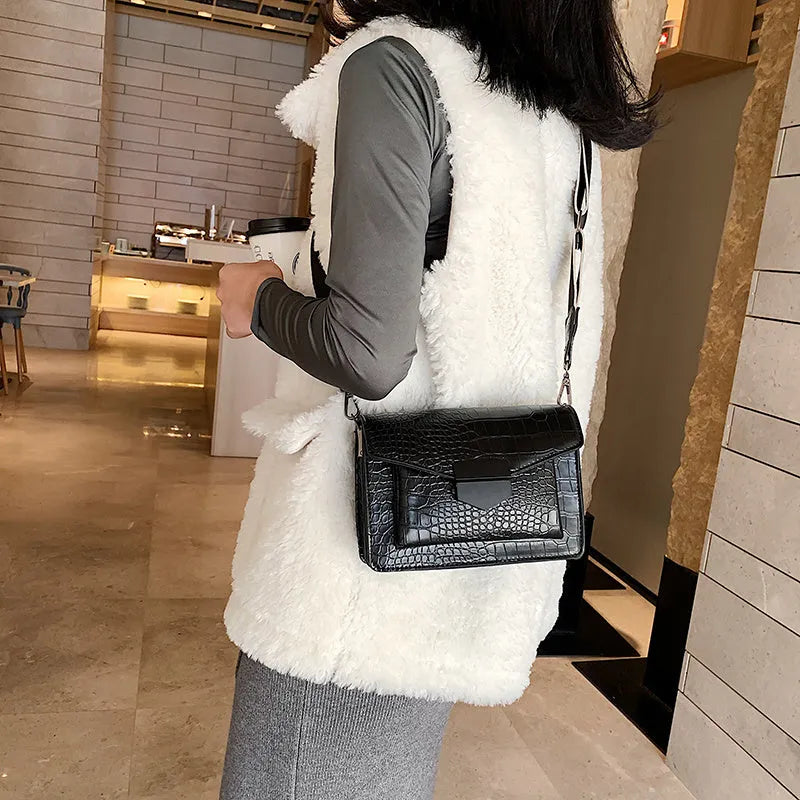 Vintage PU crossbody bag in black, dark brown, khaki, or red with dimensions 20cm wide by 14cm high.