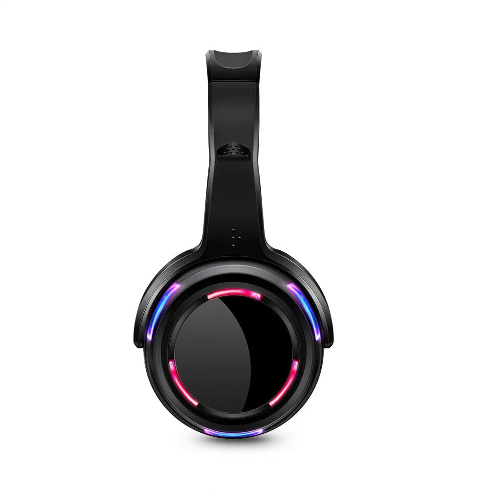 Black silent disco wireless headphones with 40mm drivers and a 3.5mm plug on a 3 metre cable