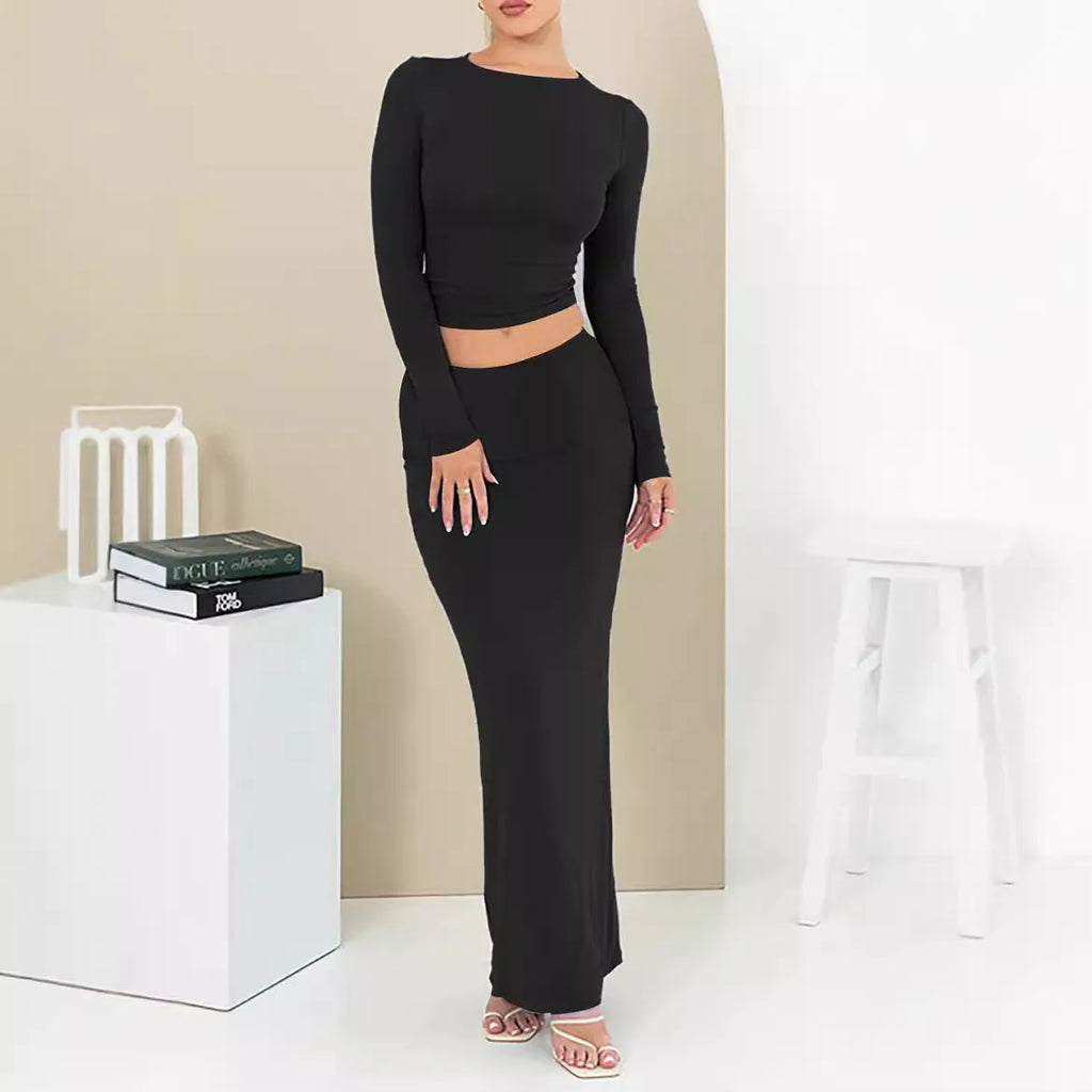 Women's polyester two-piece suit in slim fit with long skirt and three-quarter sleeves