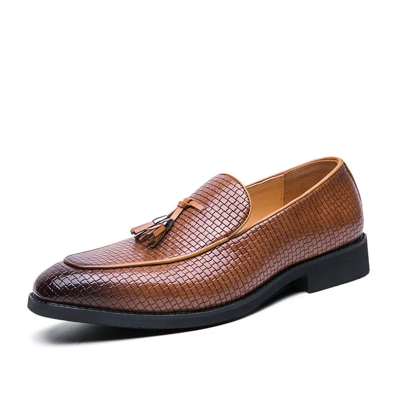 Men's black pointed toe slip-on business shoes with tassel detail