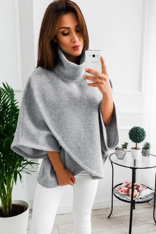 Long grey women's batwing sleeve cardigan sweatshirt with three buttons and stitching detail