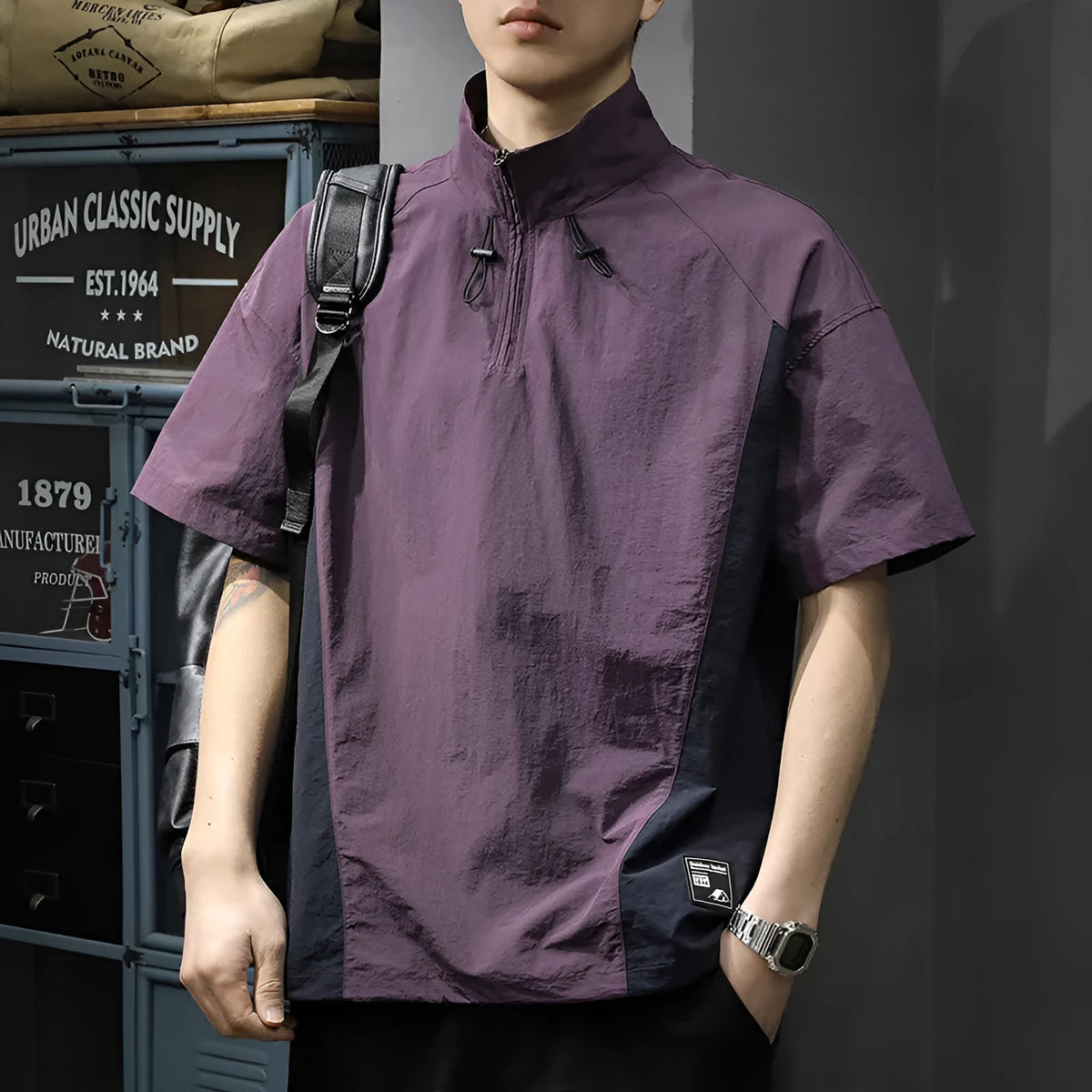Men's brown half zip stand collar short sleeve shirt in fleece-lined Ice Silk fabric
