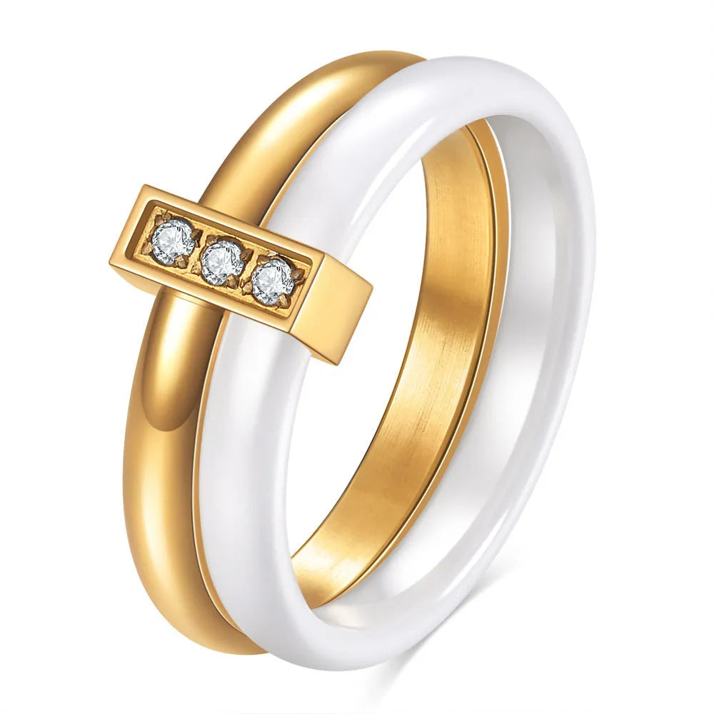Women's ceramic ring with geometric design and zirconium detailing in steel black colour