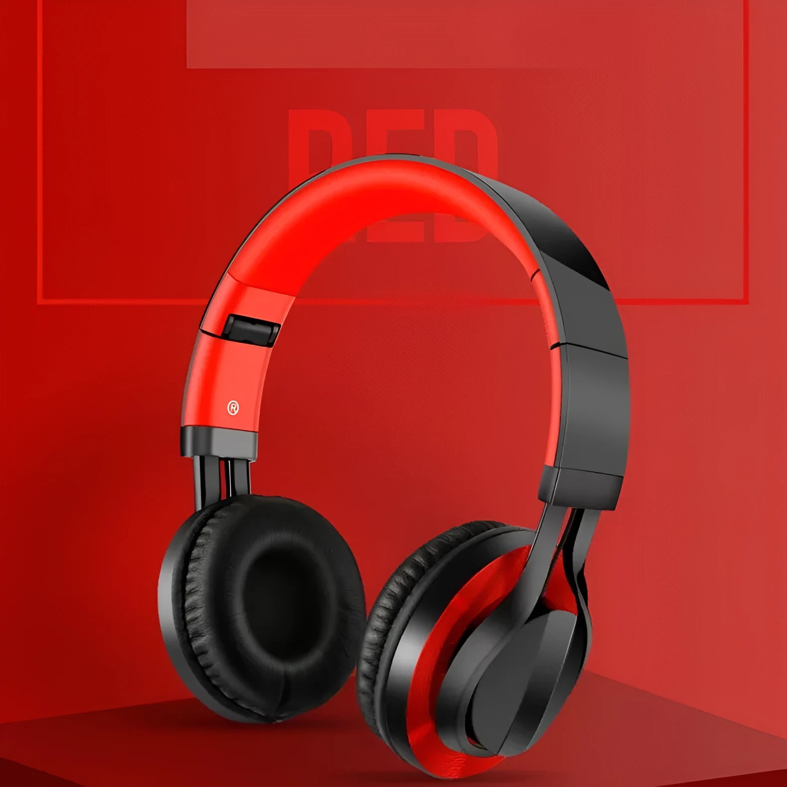 Black wired head-mounted headphones with microphone and 3.5mm plug for mobile phone karaoke.