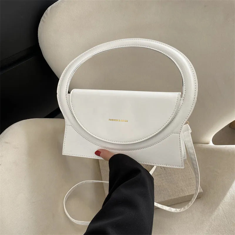 Horizontal square messenger bag with mobile phone compartment in street trend style