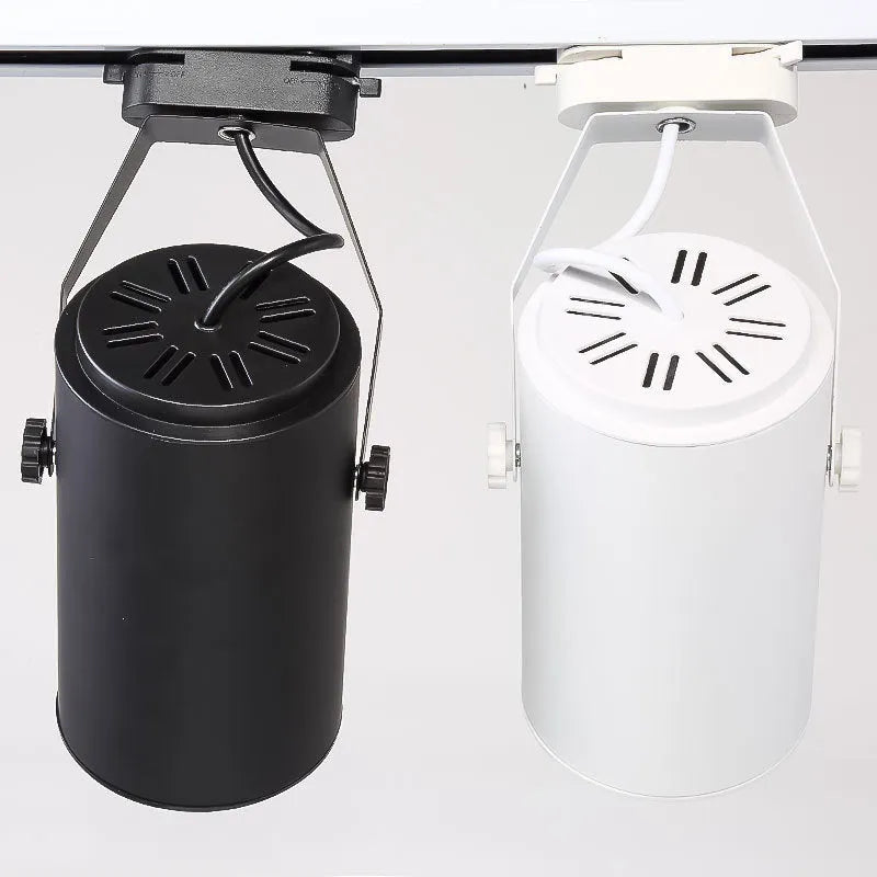 LED track spotlight with aluminium shell in retail setting showing adjustable positioning
