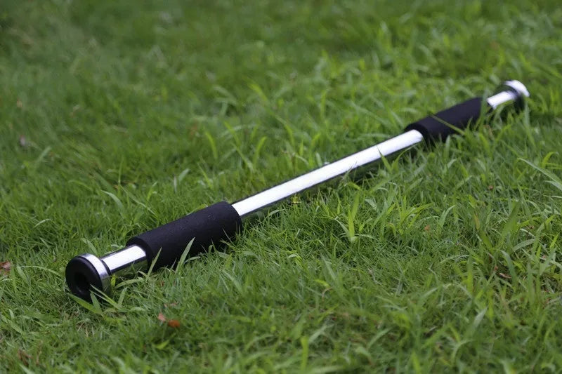 Steel pull-up bar device showing adjustable width mechanism from 62 to 100 centimetres