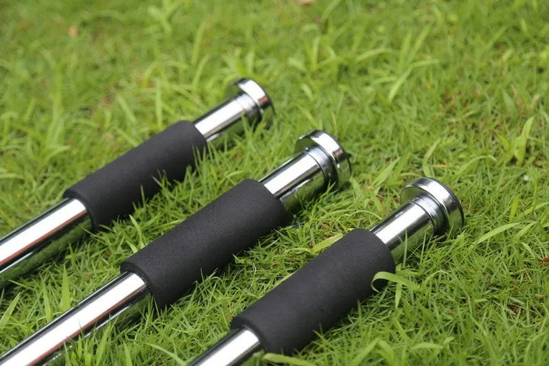 Steel pull-up bar device showing adjustable width mechanism from 62 to 100 centimetres