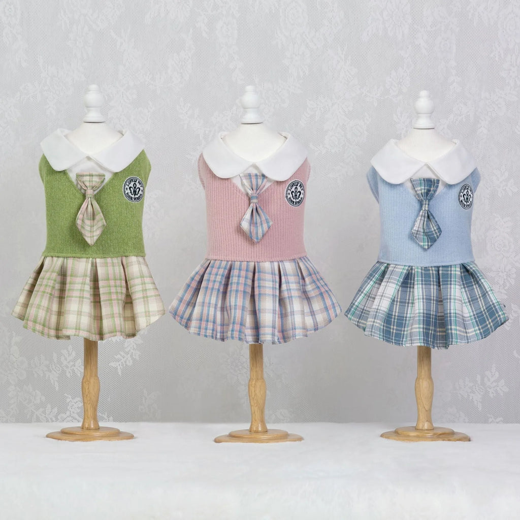Tartan pattern polyester skirt for dogs in princess style with three colour options