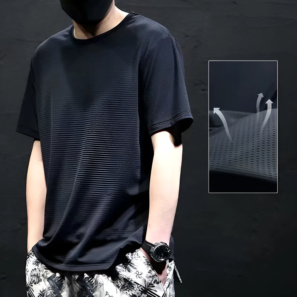 Men's loose round neck short sleeve T-shirt in white or black, 100% polyester thin summer top, sizes M to 5XL.
