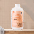 500ml bottle of antibacterial anti-mite pet shower gel with deodorant and anti-itching properties