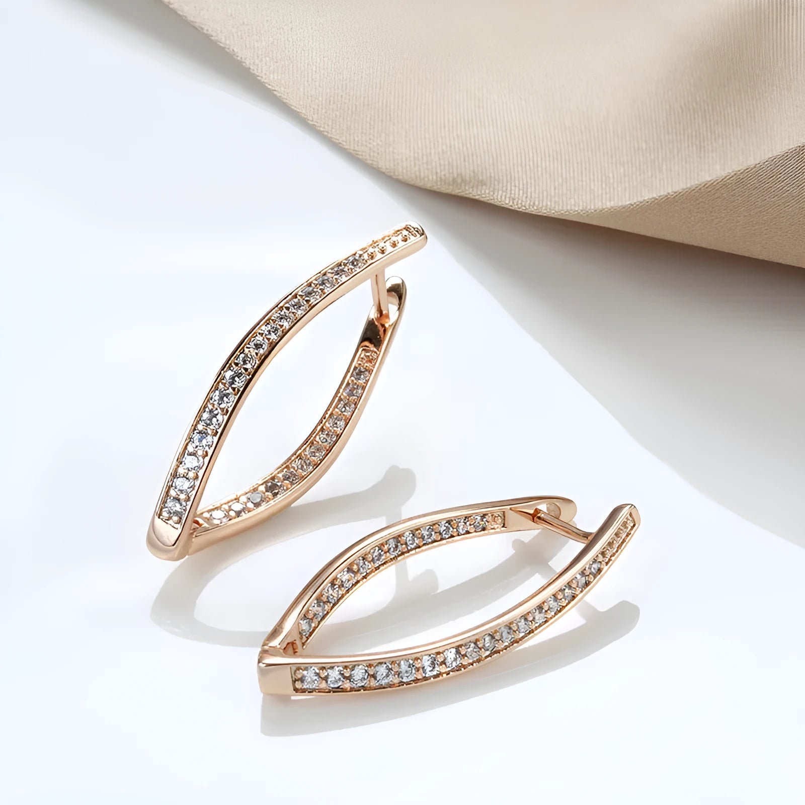 A pair of H0493 colour geometric zircon eardrops for women, made from copper with an ins style design.
