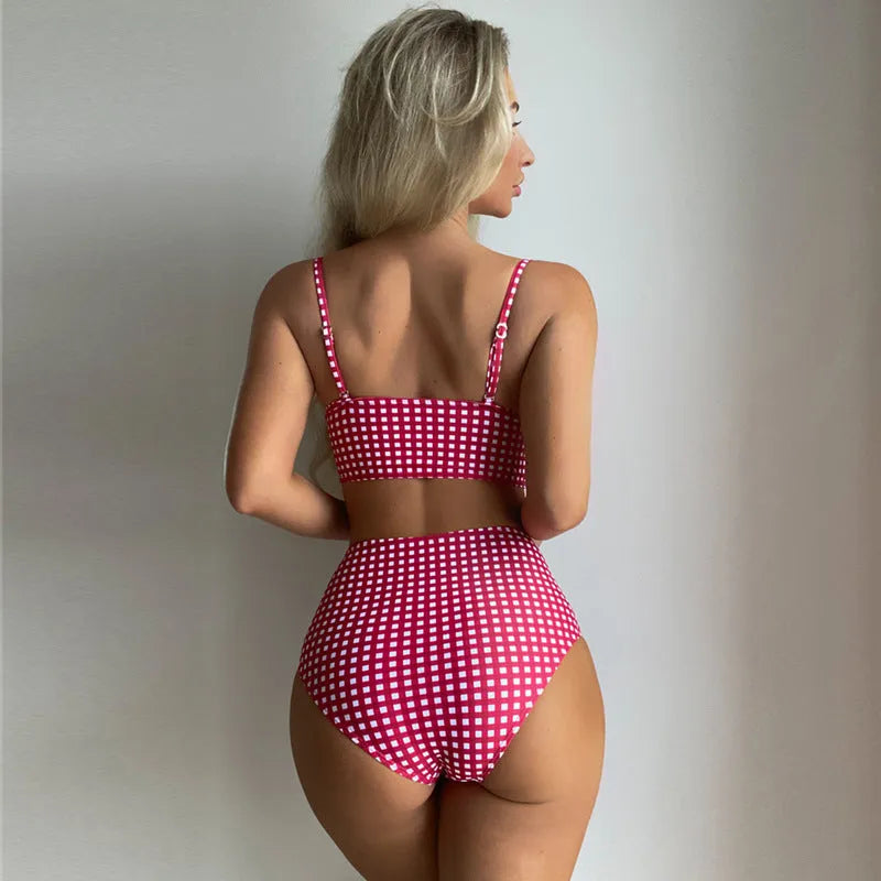 Women's high-waist bikini swimsuit with plaid split pattern in rose red colour