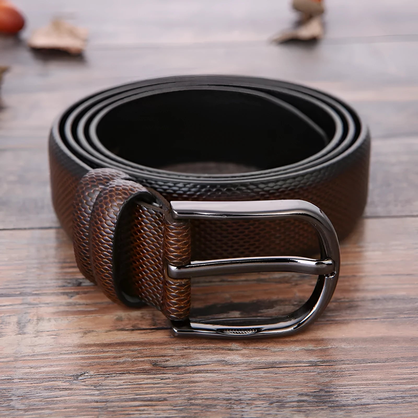 Men's business belt with alloy pin buckle in elephant pattern design