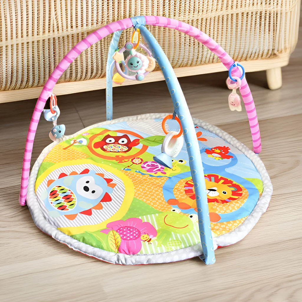 Velvet baby gymnastic rack game blanket with animal design on floor