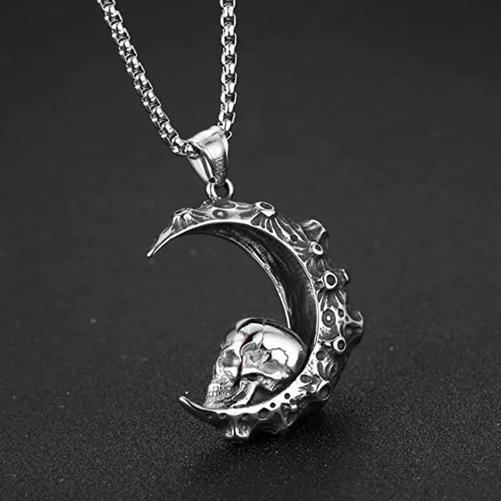 Men's silver alloy necklace with six pendant design options including skull, dagger, and Hot Wheels motifs