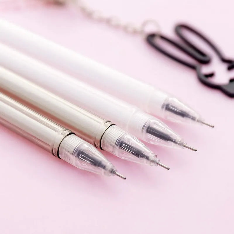 Plastic gel pen with paper crane or rabbit pendant decoration, 17cm length with 0.38mm fine tip