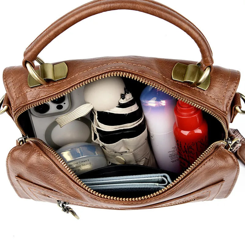 Women's one-shoulder crossbody bag in soft PU material with retro styling and horizontal square shape