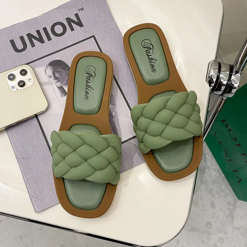 Women's plaid pattern PVC beach sandals with thick non-slip soles in white, green, black and orange colours