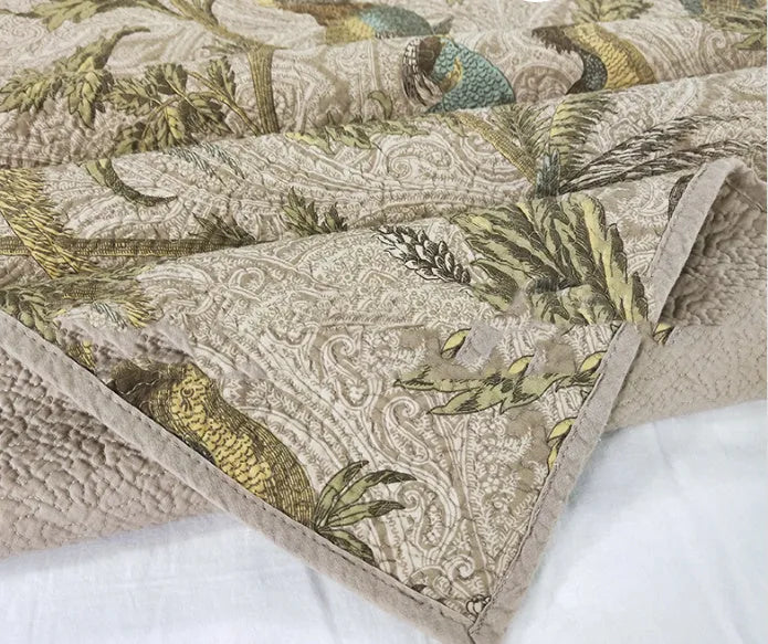 Blue American flower and bird pattern quilted cotton bedspread set measuring 230x250 cm