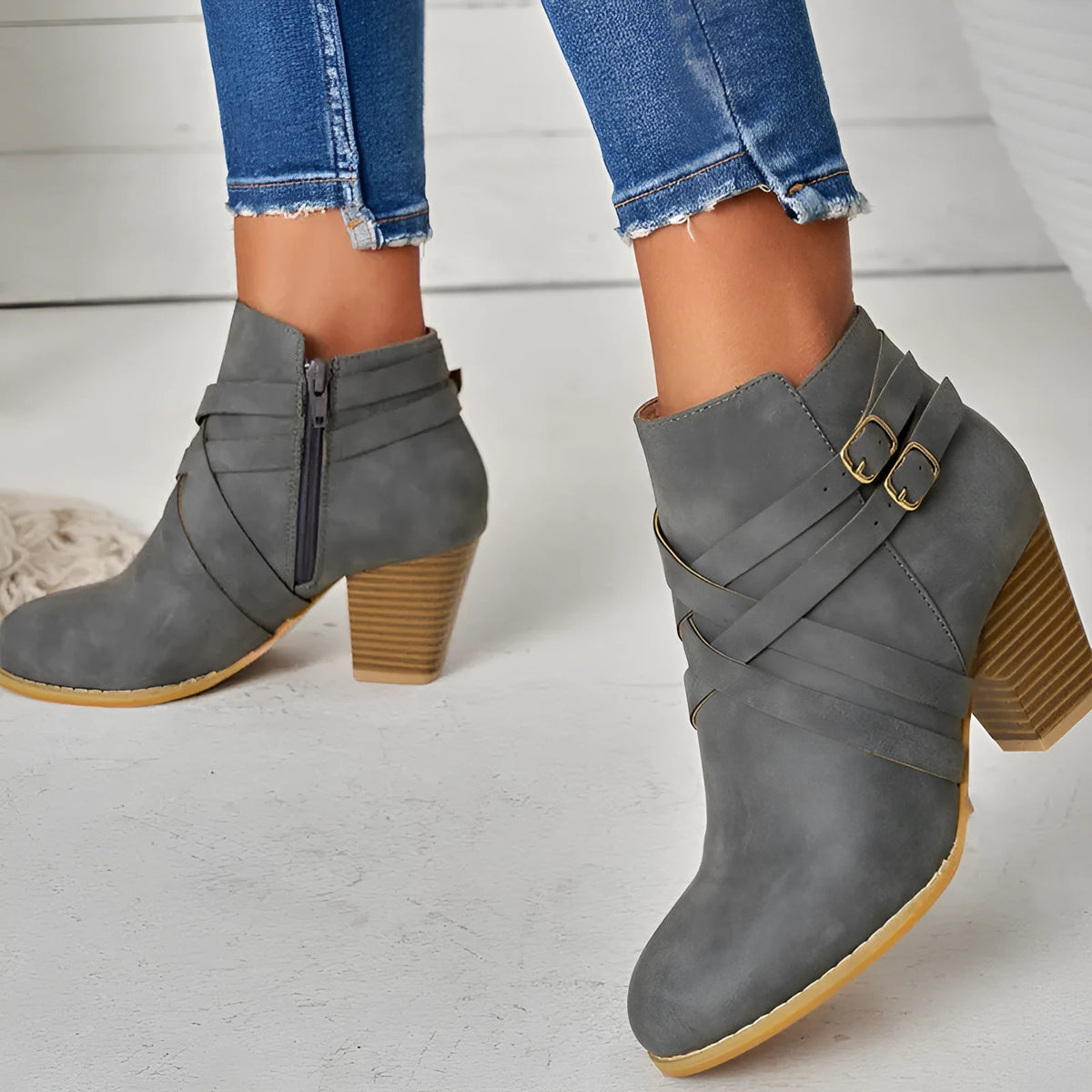 Plus size women's grey short ankle boots with 7cm chunky heel and side zipper detail